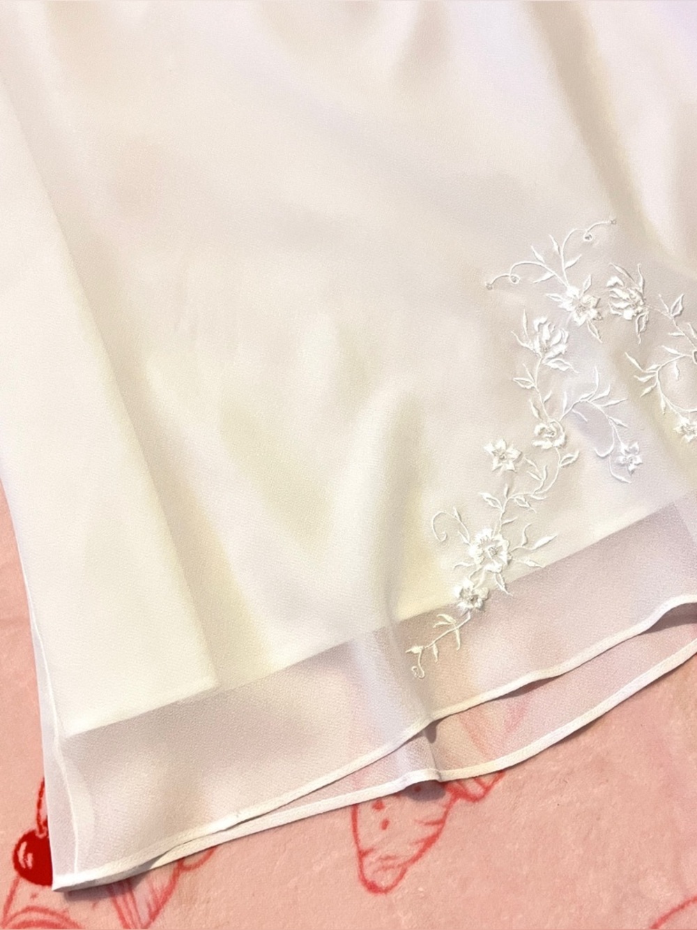 Sag Harbor White Midi Skirt with Floral Embroidery - Size 14 - Picture 4 of 8